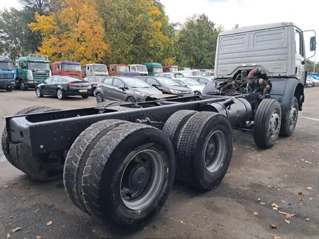 Mercedes-Benz SK 3535 ,V8 Biturbo , 8x4 ,ZF Manual , Spring Suspension - الشاسيه شاحنة: صور 3 Mercedes-Benz SK 3535 ,V8 Biturbo , 8x4 ,ZF Manual , Spring Suspension - الشاسيه شاحنة: صور 3