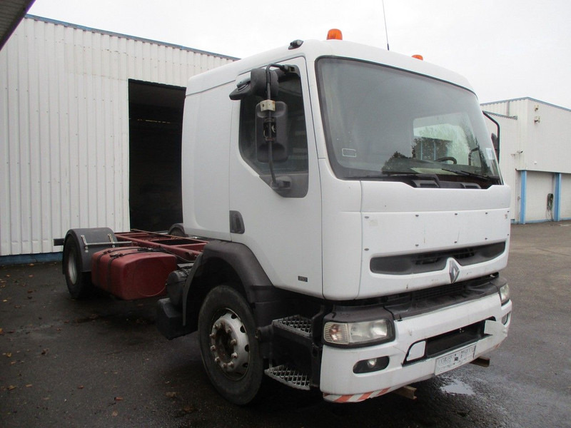 Renault Premium 250 , Manual pump and gearbox , Euro 2 - الشاسيه شاحنة: صور 4 Renault Premium 250 , Manual pump and gearbox , Euro 2 - الشاسيه شاحنة: صور 4