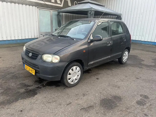 Suzuki Alto 1.0 - 16V , 5 drs. , Handel / export - هاتشباك: صور 1 Suzuki Alto 1.0 - 16V , 5 drs. , Handel / export - هاتشباك: صور 1