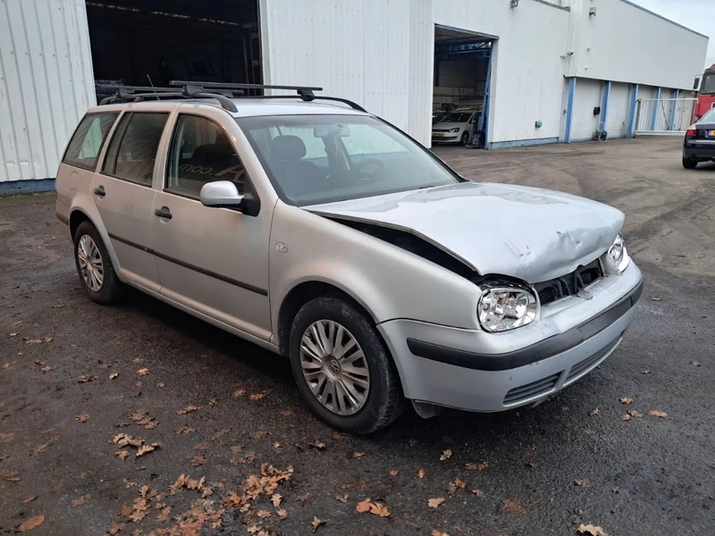 Volkswagen Golf 1.6 Variant , Automatic , Airco , Belgium Regestration - سيارة: صور 4 Volkswagen Golf 1.6 Variant , Automatic , Airco , Belgium Regestration - سيارة: صور 4