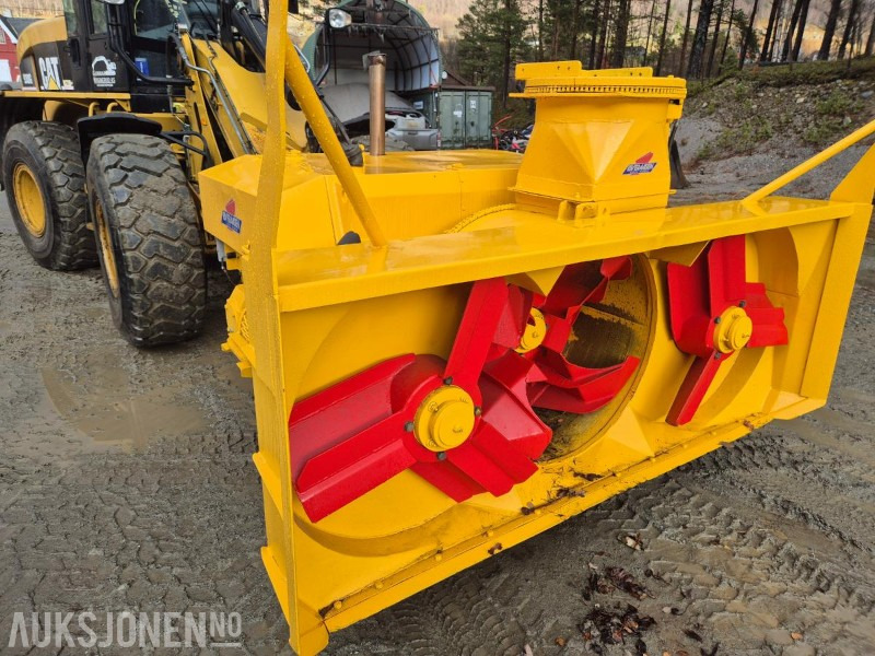 1987 Øveraasen 2 UPV 90-106 S, dieseldrevet snøfres, 124 timer! - معدات البناء: صور 1 1987 Øveraasen 2 UPV 90-106 S, dieseldrevet snøfres, 124 timer! - معدات البناء: صور 1