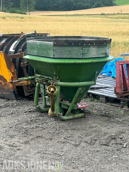 1990 Amazone Za-e 402 gjødselspreder - الآلات والماكينات الزراعية: صور 2 1990 Amazone Za-e 402 gjødselspreder - الآلات والماكينات الزراعية: صور 2