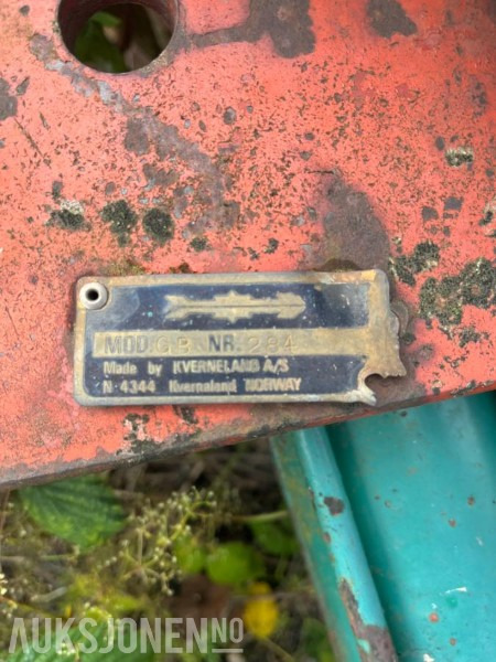 1990 Kverneland GB-284 - veihøvel til traktor. - الآلات والماكينات الزراعية: صور 2 1990 Kverneland GB-284 - veihøvel til traktor. - الآلات والماكينات الزراعية: صور 2