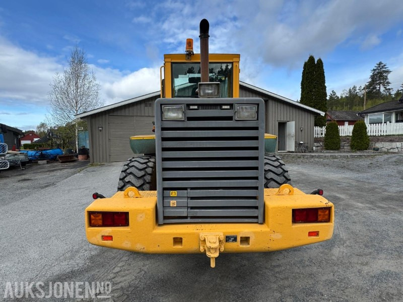 1996 Volvo L90C hjullaster med skuffe / 11168 timer - اللودر بعجل: صور 4 1996 Volvo L90C hjullaster med skuffe / 11168 timer - اللودر بعجل: صور 4