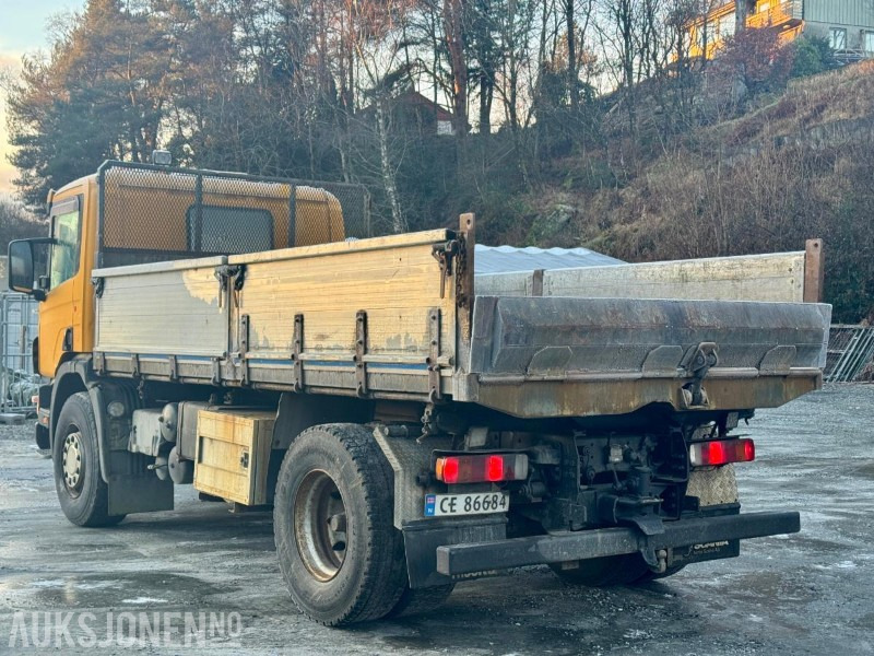 1998 Scania P-serie - 4x2 - Tippbil - Eu-godkjent til 08/26 - Km: 335523 - قلابات: صور 4 1998 Scania P-serie - 4x2 - Tippbil - Eu-godkjent til 08/26 - Km: 335523 - قلابات: صور 4