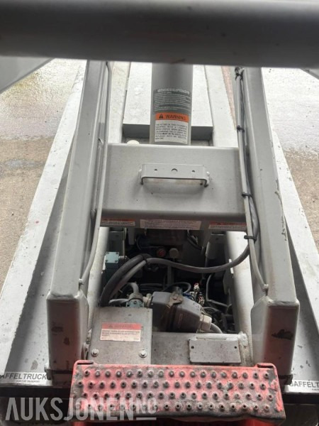 1998 SkyJack SJ 3220 - منصات هيدروليكية متنقلة: صور 4 1998 SkyJack SJ 3220 - منصات هيدروليكية متنقلة: صور 4
