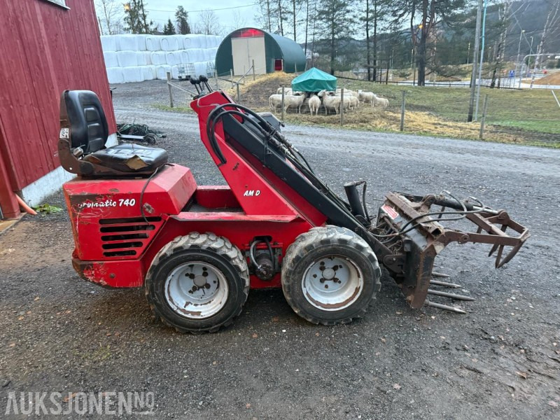 1999 Agromatic 740 Minilaster m/Silograbb/krokodille - الآلات والماكينات الزراعية: صور 4 1999 Agromatic 740 Minilaster m/Silograbb/krokodille - الآلات والماكينات الزراعية: صور 4