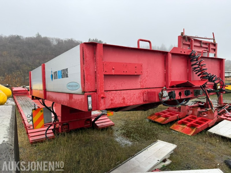 2000 Faymonville Es-Ge Mega brønntralle – 8 m plan + 5 m uttrekk, avtagbar svanehals, tvangsstyring - مقطورة: صور 3 2000 Faymonville Es-Ge Mega brønntralle – 8 m plan + 5 m uttrekk, avtagbar svanehals, tvangsstyring - مقطورة: صور 3