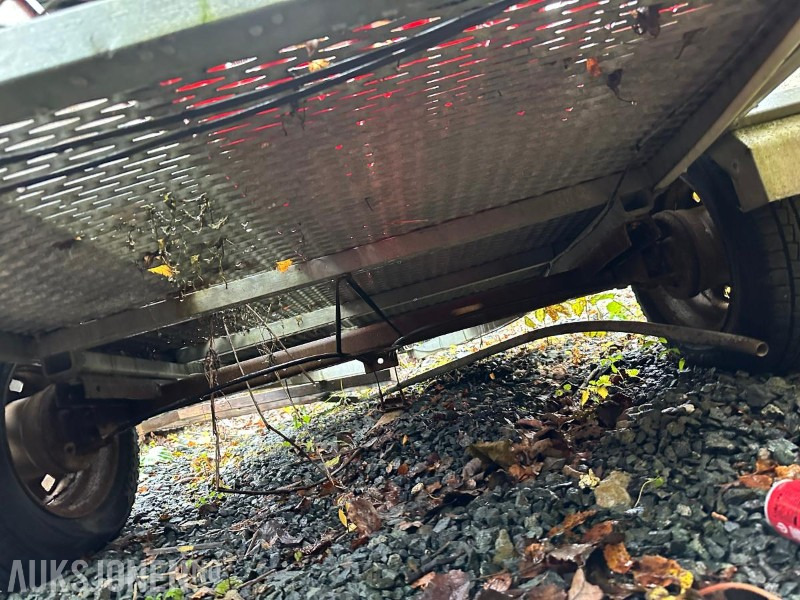 2000 Skilthenger - معدات البناء: صور 5 2000 Skilthenger - معدات البناء: صور 5