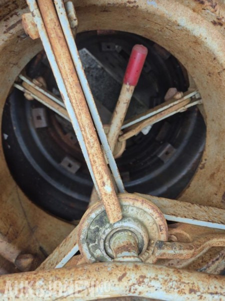 2000 Tvillinghjul sett X - الآلات والماكينات الزراعية: صور 5 2000 Tvillinghjul sett X - الآلات والماكينات الزراعية: صور 5