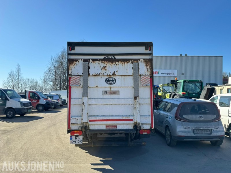 2001 Mercedes-Benz ATEGO 815 II skapbil med løftelem - بصندوق مغلق شاحنة: صور 4 2001 Mercedes-Benz ATEGO 815 II skapbil med løftelem - بصندوق مغلق شاحنة: صور 4