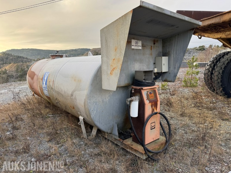 2002 Dieseltank med pumpe - معدات البناء: صور 3 2002 Dieseltank med pumpe - معدات البناء: صور 3