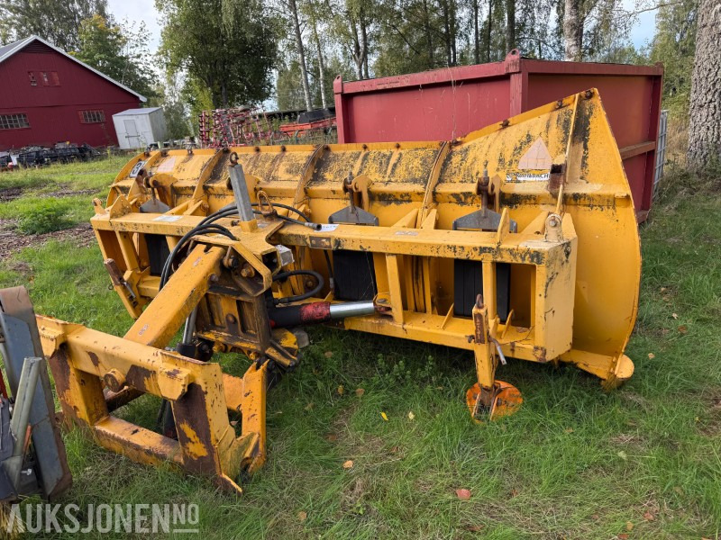 2002 Kahlbacher PRAXOS 270 Brøyteskjær - الآلات والماكينات الزراعية: صور 3 2002 Kahlbacher PRAXOS 270 Brøyteskjær - الآلات والماكينات الزراعية: صور 3