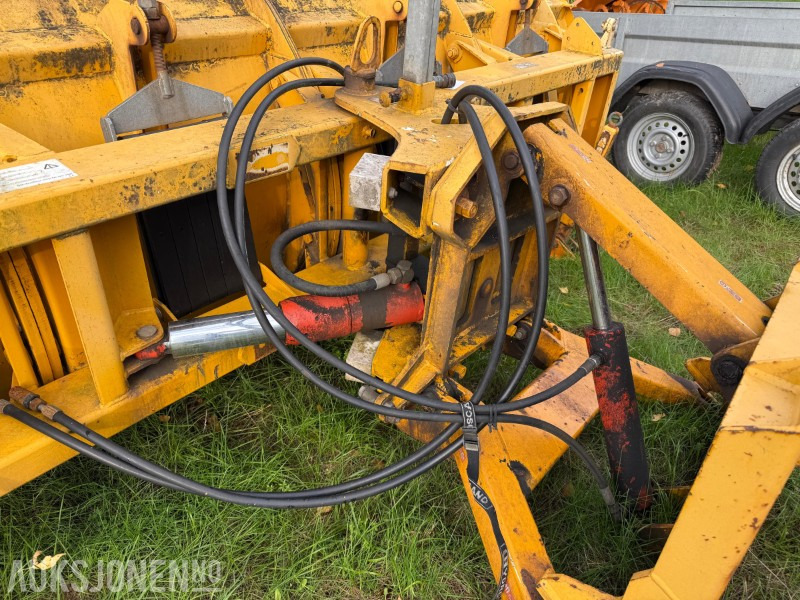2002 Kahlbacher PRAXOS 270 Brøyteskjær - الآلات والماكينات الزراعية: صور 5 2002 Kahlbacher PRAXOS 270 Brøyteskjær - الآلات والماكينات الزراعية: صور 5