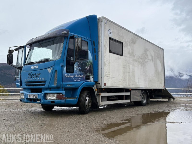 2004 Iveco Eurocargo hestebil - شاحنة نقل المواشي شاحنة: صور 1 2004 Iveco Eurocargo hestebil - شاحنة نقل المواشي شاحنة: صور 1