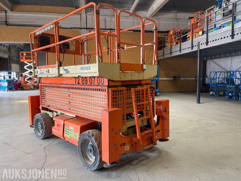 2004 JLG 4069M - منصات هيدروليكية متنقلة: صور 4 2004 JLG 4069M - منصات هيدروليكية متنقلة: صور 4