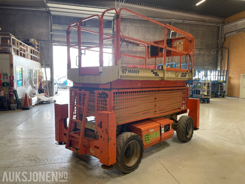 2004 JLG 4069M - منصات هيدروليكية متنقلة: صور 3 2004 JLG 4069M - منصات هيدروليكية متنقلة: صور 3