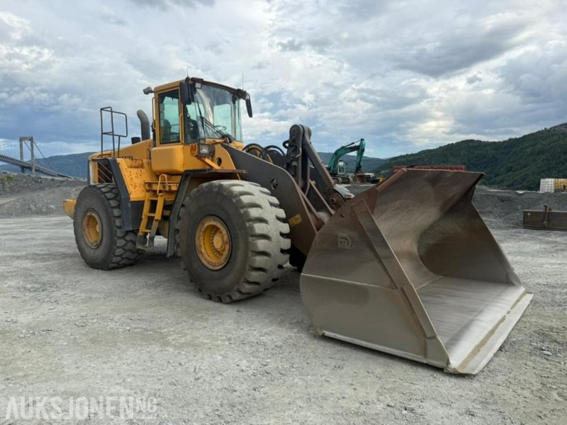 2005 Volvo L220E HJULLASTER - 15364 Timer - اللودر بعجل: صور 2 2005 Volvo L220E HJULLASTER - 15364 Timer - اللودر بعجل: صور 2