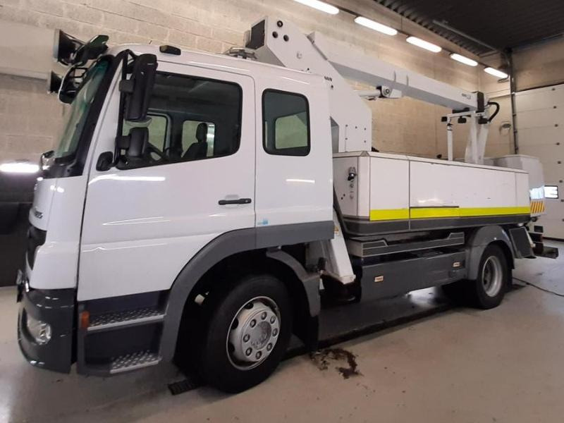 2006 Mercedes-Benz 1223/36AT LIFT BIL NYLIG EU OK OG sertifisert Arbeidshøyde 17m - سيارة بلدية: صور 1 2006 Mercedes-Benz 1223/36AT LIFT BIL NYLIG EU OK OG sertifisert Arbeidshøyde 17m - سيارة بلدية: صور 1