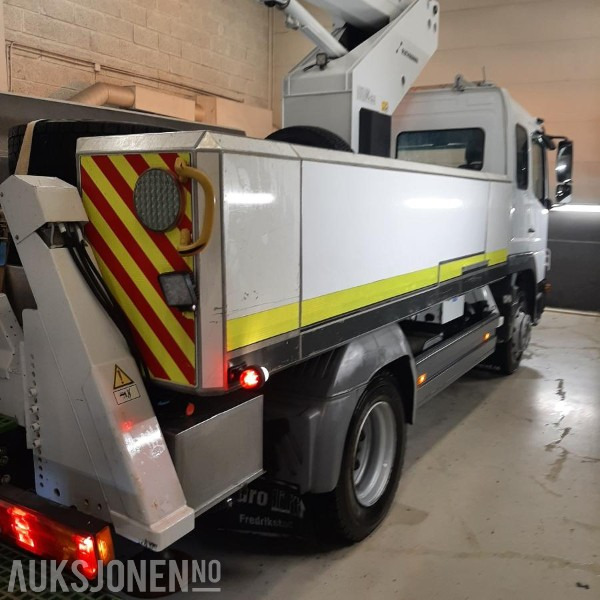 2006 Mercedes-Benz 1223/36AT LIFT BIL NYLIG EU OK OG sertifisert Arbeidshøyde 17m - سيارة بلدية: صور 5 2006 Mercedes-Benz 1223/36AT LIFT BIL NYLIG EU OK OG sertifisert Arbeidshøyde 17m - سيارة بلدية: صور 5