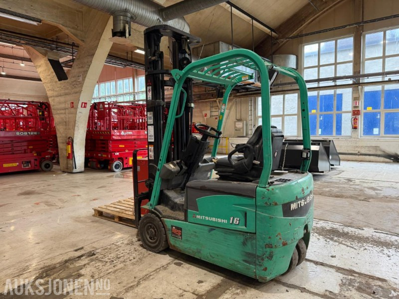2006 Mitsubishi FB16NT gaffeltruck m/lader. - معدات المناولة: صور 5 2006 Mitsubishi FB16NT gaffeltruck m/lader. - معدات المناولة: صور 5
