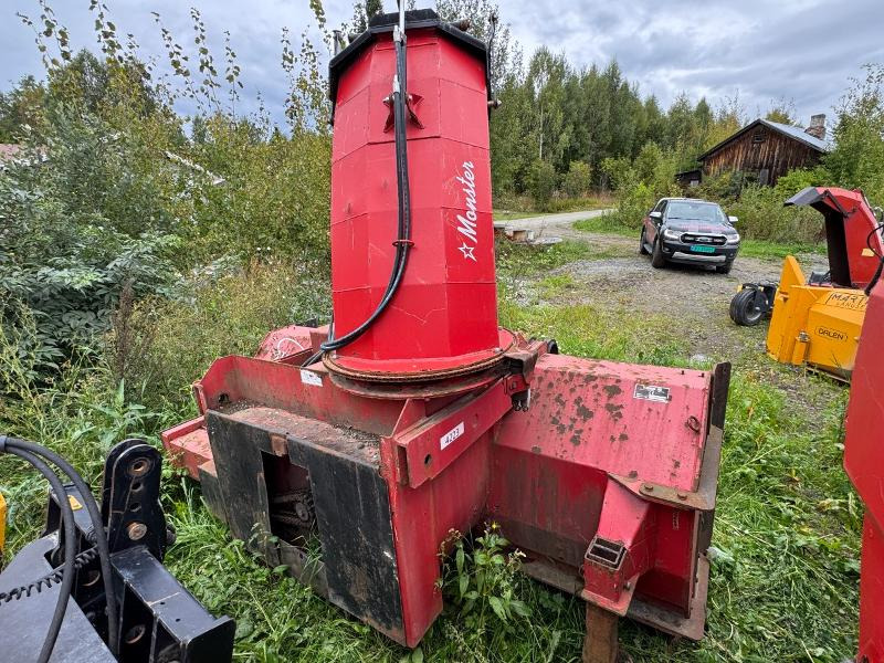 2006 Tokvam 260 THS 2-trinns snøfreser med 3-punkt feste - الآلات والماكينات الزراعية: صور 3 2006 Tokvam 260 THS 2-trinns snøfreser med 3-punkt feste - الآلات والماكينات الزراعية: صور 3