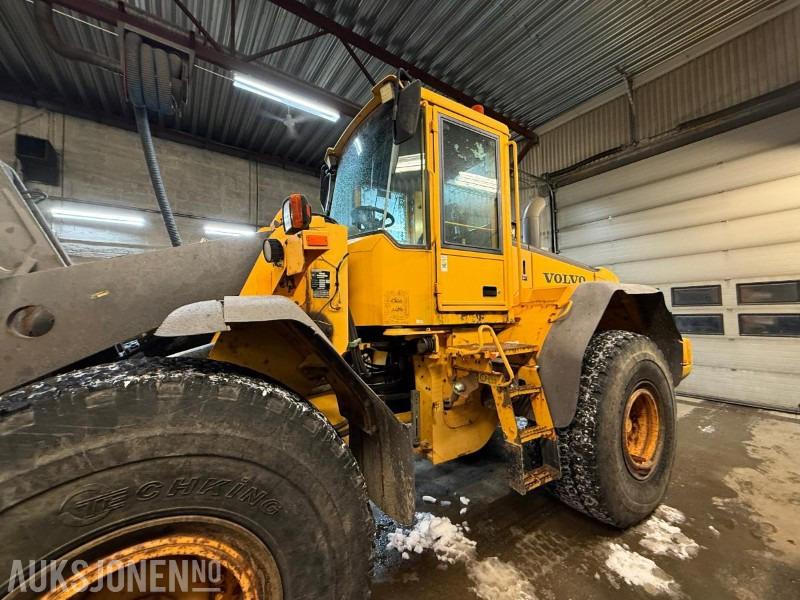 2006 Volvo L120E Hjullaster - Skuff - Vekt - S.smøring - 12500T - اللودر بعجل: صور 2 2006 Volvo L120E Hjullaster - Skuff - Vekt - S.smøring - 12500T - اللودر بعجل: صور 2