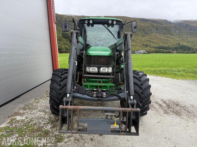 2007 John Deere 6320 med 6069 Timer nylig skiftet Sete og Dekk - جرار: صور 5 2007 John Deere 6320 med 6069 Timer nylig skiftet Sete og Dekk - جرار: صور 5