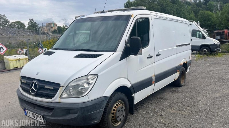 2007 Mercedes-Benz Sprinter 518 CDI | Spylebil | 184 hk | Komplett rigg med tank og slangetromler - سيارة بلدية: صور 1 2007 Mercedes-Benz Sprinter 518 CDI | Spylebil | 184 hk | Komplett rigg med tank og slangetromler - سيارة بلدية: صور 1