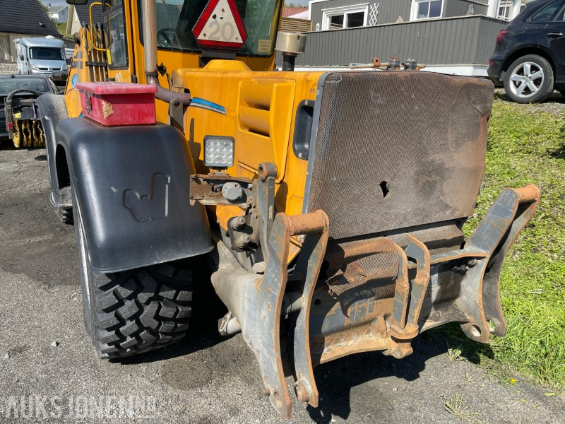 2008 Wille 855C-C44 med snøskuffe og skjær - اللودر بعجل: صور 3 2008 Wille 855C-C44 med snøskuffe og skjær - اللودر بعجل: صور 3