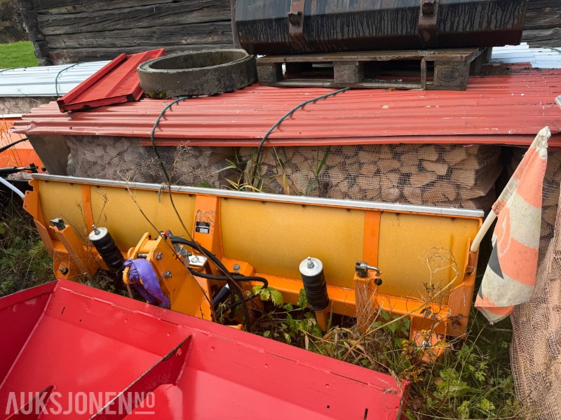 2008 ZAUGG AG Eggiwil (Sveits) G8K-240 snøskjær / snøplog - الآلات والماكينات الزراعية: صور 2 2008 ZAUGG AG Eggiwil (Sveits) G8K-240 snøskjær / snøplog - الآلات والماكينات الزراعية: صور 2