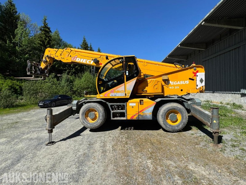 2009 Dieci Pegasus 40.25 rundtomsvingende teleskoptruck med kurv / vinsj / pallegaffler - رافعة تلسكوبية: صور 2 2009 Dieci Pegasus 40.25 rundtomsvingende teleskoptruck med kurv / vinsj / pallegaffler - رافعة تلسكوبية: صور 2