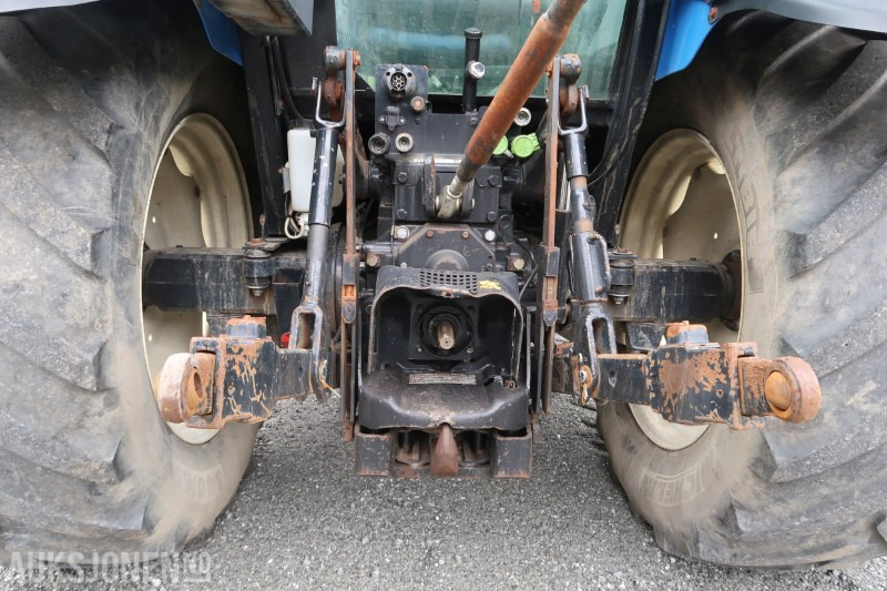 جرار 2009 New Holland T5060 Traktor / 8550 timer: صور 15