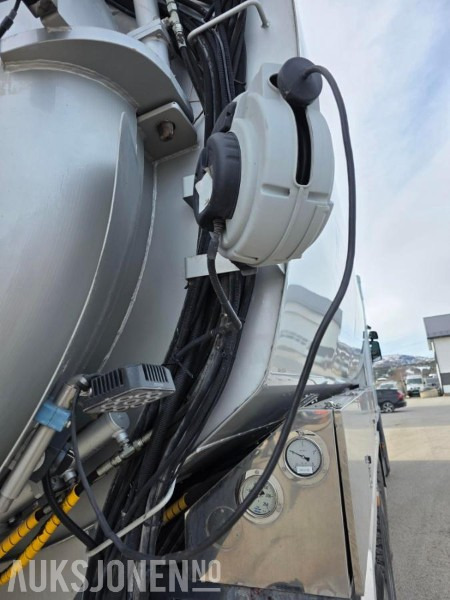 2009 Scania G480 8X4 Kombi suge/spylebil - Fico 2KDE - 125000KM - سيارة بلدية: صور 5 2009 Scania G480 8X4 Kombi suge/spylebil - Fico 2KDE - 125000KM - سيارة بلدية: صور 5
