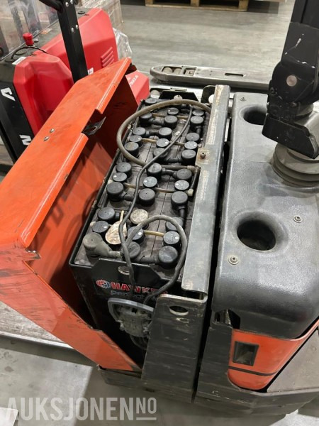 2009 Toyota truck LPE 200/8, Reparasjonsobjekt - معدات المناولة: صور 4 2009 Toyota truck LPE 200/8, Reparasjonsobjekt - معدات المناولة: صور 4