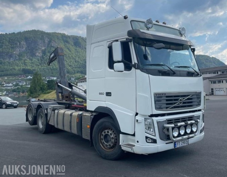 2009 Volvo FH16 Krokløft - 6x2 - Nylig EU godkjent - 1 stk containerkasse 35 m3 - 2 dekksett - شاحنة ذات الخطاف: صور 3 2009 Volvo FH16 Krokløft - 6x2 - Nylig EU godkjent - 1 stk containerkasse 35 m3 - 2 dekksett - شاحنة ذات الخطاف: صور 3