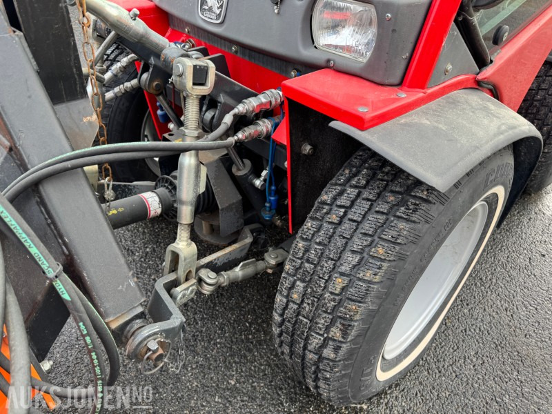 جرار 2010 Antonio Carraro Superparc 4400 HST MED SNØFRESER, KOST OG STRØKASSE: صور 17 جرار 2010 Antonio Carraro Superparc 4400 HST MED SNØFRESER, KOST OG STRØKASSE: صور 17