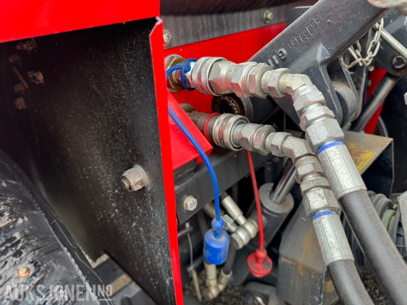 جرار 2010 Antonio Carraro Superparc 4400 HST MED SNØFRESER, KOST OG STRØKASSE: صور 19 جرار 2010 Antonio Carraro Superparc 4400 HST MED SNØFRESER, KOST OG STRØKASSE: صور 19