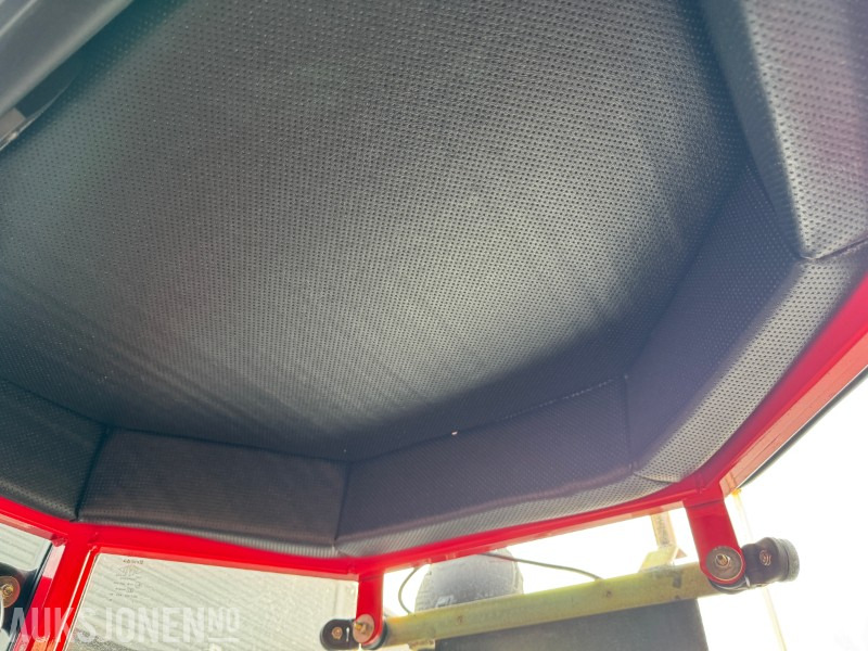 جرار 2010 Antonio Carraro Superparc 4400 HST MED SNØFRESER, KOST OG STRØKASSE: صور 42 جرار 2010 Antonio Carraro Superparc 4400 HST MED SNØFRESER, KOST OG STRØKASSE: صور 42