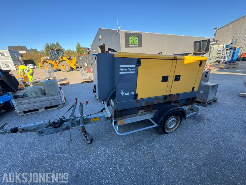 2010 Atlas Copco QAS 40 strømaggregat 40KVA - معدات البناء: صور 2 2010 Atlas Copco QAS 40 strømaggregat 40KVA - معدات البناء: صور 2