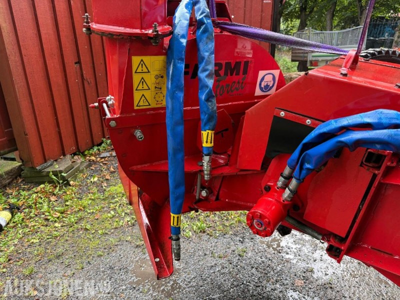 الآلات والماكينات الزراعية 2010 FARMI CH180 flisekutter.: صور 6 الآلات والماكينات الزراعية 2010 FARMI CH180 flisekutter.: صور 6