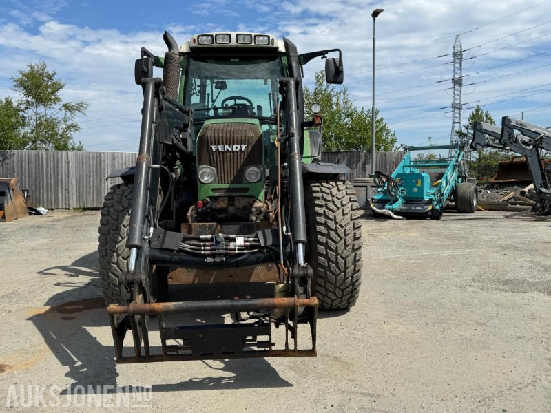 2010 Fendt 412 Vario traktor m/Trima frontlaster –9793 t – V-plog + ekstra hjulsett inkl. - جرار: صور 3 2010 Fendt 412 Vario traktor m/Trima frontlaster –9793 t – V-plog + ekstra hjulsett inkl. - جرار: صور 3
