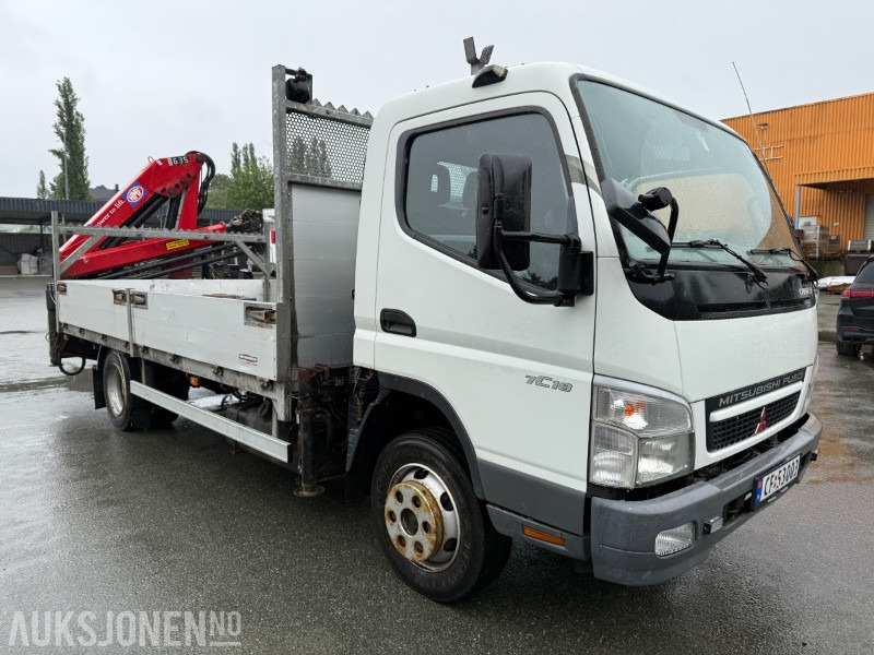 2010 Mitsubishi Fuso Canter 7C18 m/ HMF 635-K2 kran – lav km, fjernstyring - شاحنة كرين: صور 3 2010 Mitsubishi Fuso Canter 7C18 m/ HMF 635-K2 kran – lav km, fjernstyring - شاحنة كرين: صور 3
