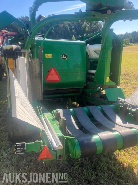 2011 John Deere 744 Premium Rundballepresse / Kombipresse - الآلات والماكينات الزراعية: صور 4 2011 John Deere 744 Premium Rundballepresse / Kombipresse - الآلات والماكينات الزراعية: صور 4