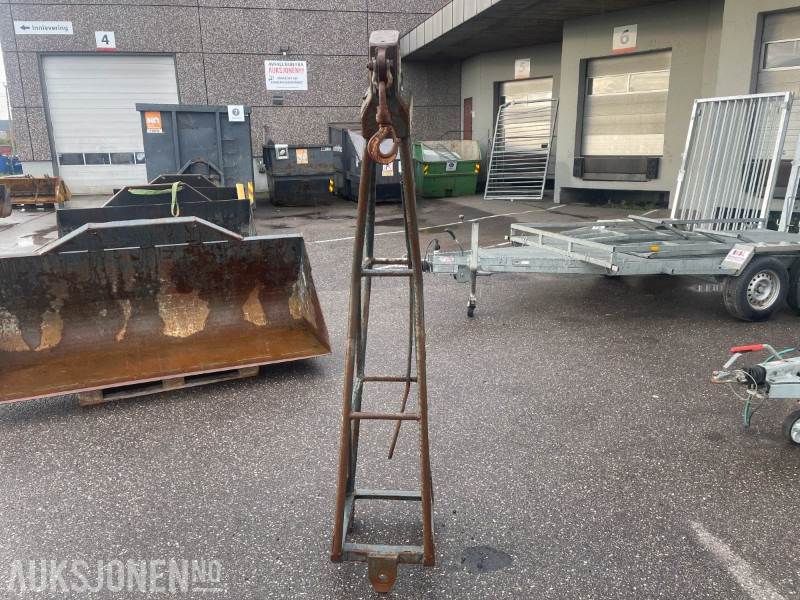 2011 Tre Emme løftearm / kranarm F1150 – 1,5 tonn - ملحقات - آلات البناء: صور 2 2011 Tre Emme løftearm / kranarm F1150 – 1,5 tonn - ملحقات - آلات البناء: صور 2