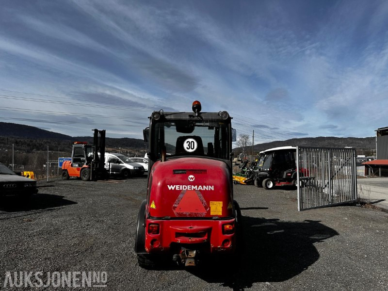 2011 Weidemann WM 2070 CX 80 hjullaster med utstyr - اللودر بعجل: صور 4 2011 Weidemann WM 2070 CX 80 hjullaster med utstyr - اللودر بعجل: صور 4