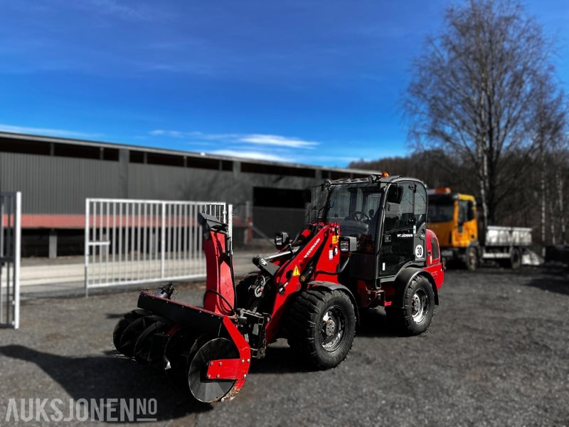 2011 Weidemann WM 2070 CX 80 hjullaster med utstyr - اللودر بعجل: صور 1 2011 Weidemann WM 2070 CX 80 hjullaster med utstyr - اللودر بعجل: صور 1