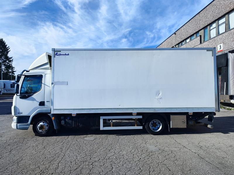 2012 DAF LF 45.180 / Zepro 1500 løftelem / Sidedør på skap - بصندوق مغلق شاحنة: صور 3 2012 DAF LF 45.180 / Zepro 1500 løftelem / Sidedør på skap - بصندوق مغلق شاحنة: صور 3