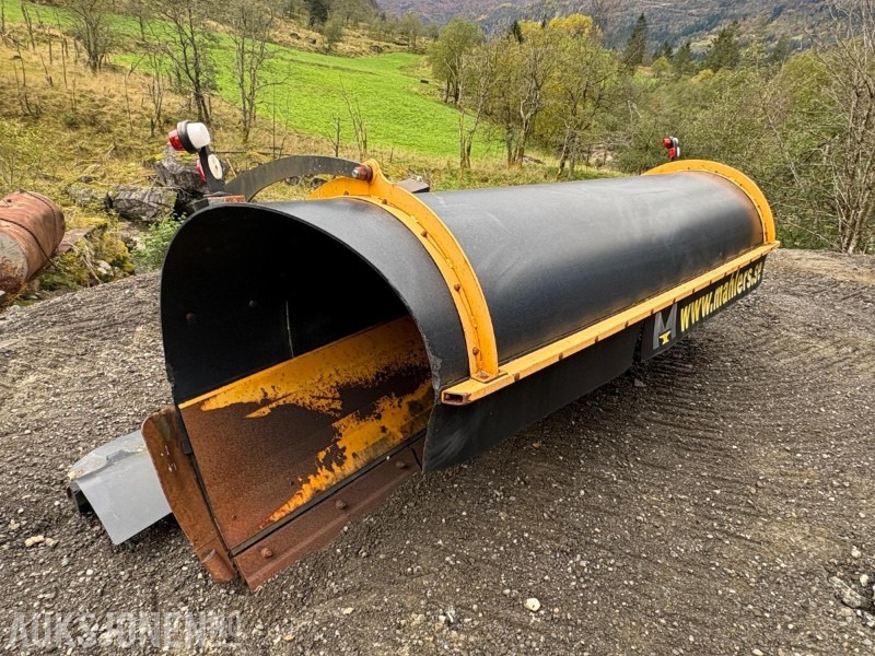 2012 Mahler M-Flexiway DT34FW snøplog med hydraulikksentral og slaps - شاحنة: صور 2 2012 Mahler M-Flexiway DT34FW snøplog med hydraulikksentral og slaps - شاحنة: صور 2