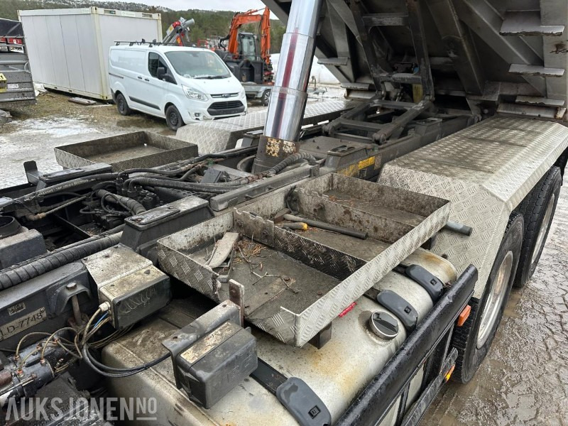 قلابات 2012 Scania R 730 6x4 - Brøyterigget tippbil: صور 14 قلابات 2012 Scania R 730 6x4 - Brøyterigget tippbil: صور 14